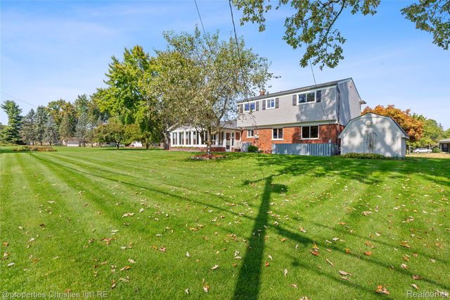 6308 Donnybrook Drive, Shelby Charter Township, MI 48316