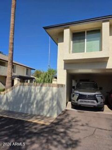 712 E EUGIE Avenue, Phoenix, AZ 85022
