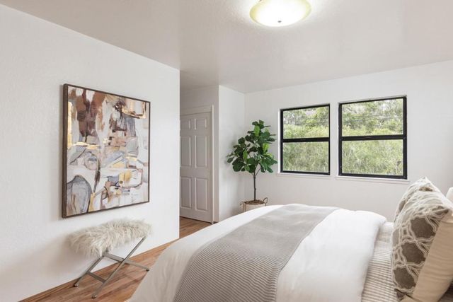 917 Fountain Avenue, Pacific Grove, CA 93950