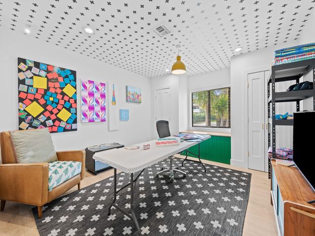 1610 Middle River Drive, Fort Lauderdale, FL 33305