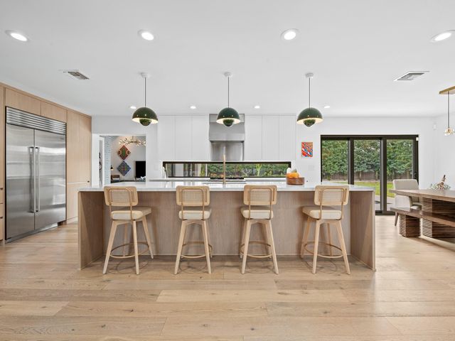 1610 Middle River Drive, Fort Lauderdale, FL 33305