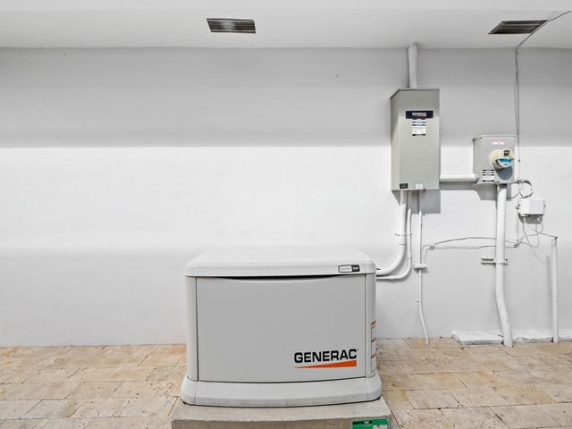 1610 Middle River Drive, Fort Lauderdale, FL 33305