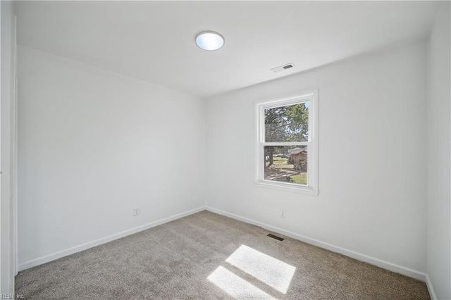 4029 Wyndybrow DR, Portsmouth, VA 23703