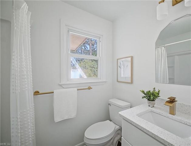 4029 Wyndybrow DR, Portsmouth, VA 23703