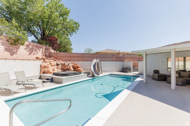 3177 E BROKEN ROCK WAY, Washington, UT 84780