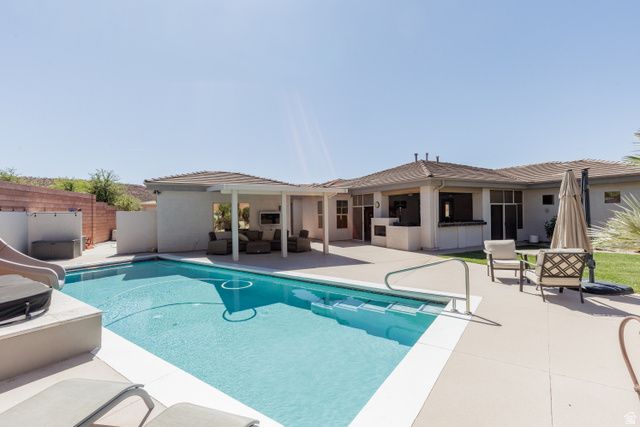 3177 E BROKEN ROCK WAY, Washington, UT 84780