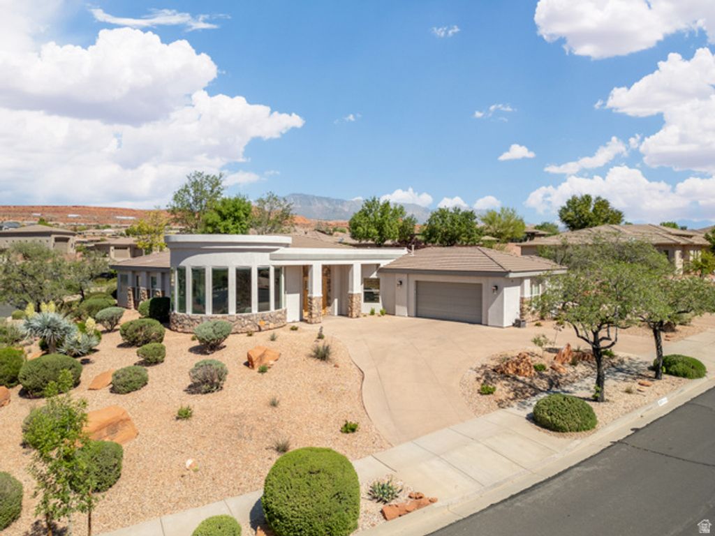 3177 E BROKEN ROCK WAY, Washington, UT 84780