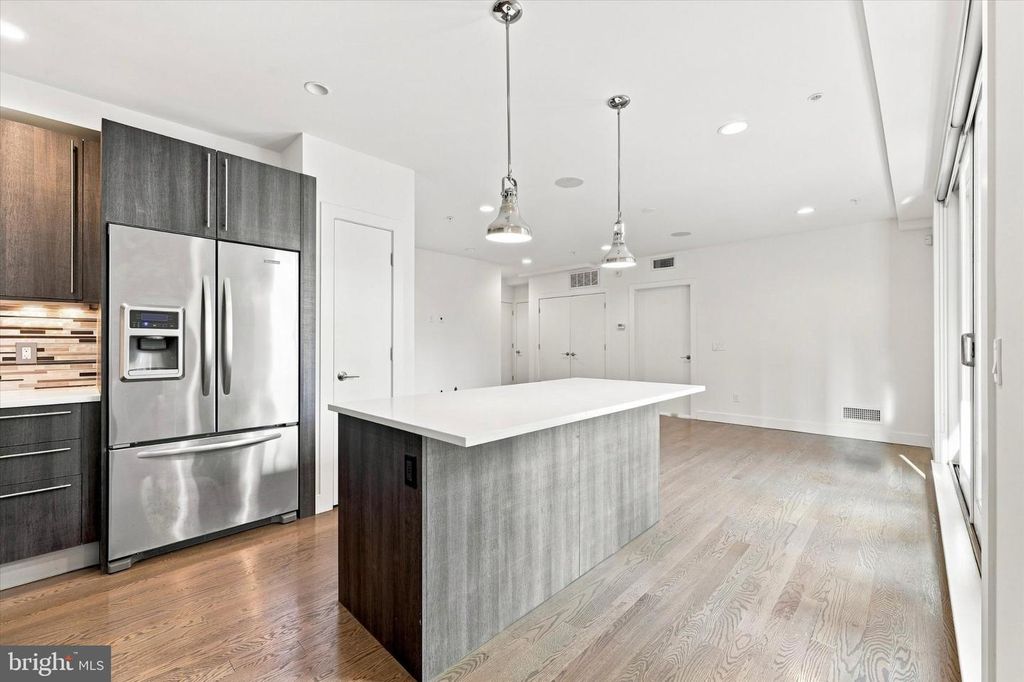 138-40 N FRONT ST #2R, PHILADELPHIA, PA 19106 — photo 5