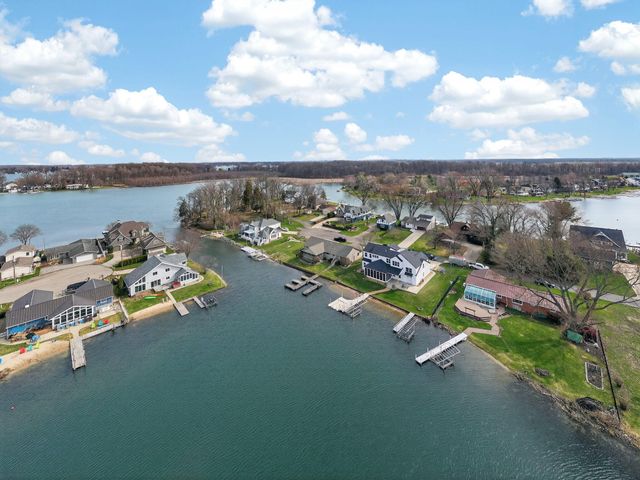 62546 Diamond View Drive, Cassopolis, MI 49031