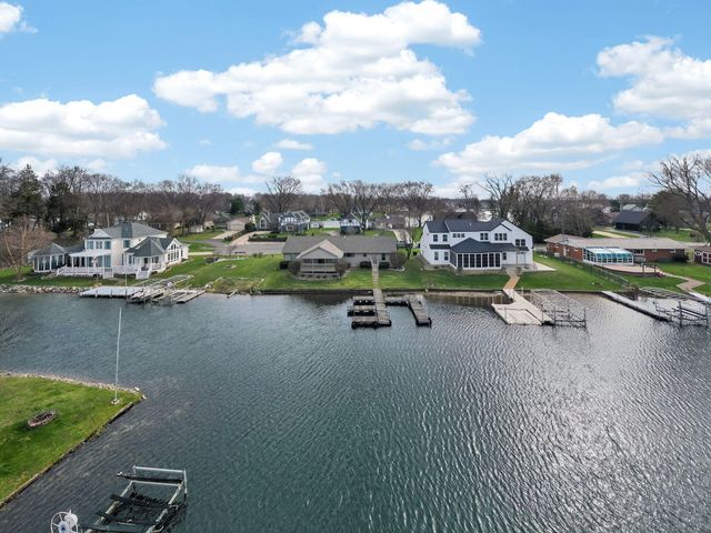 62546 Diamond View Drive, Cassopolis, MI 49031