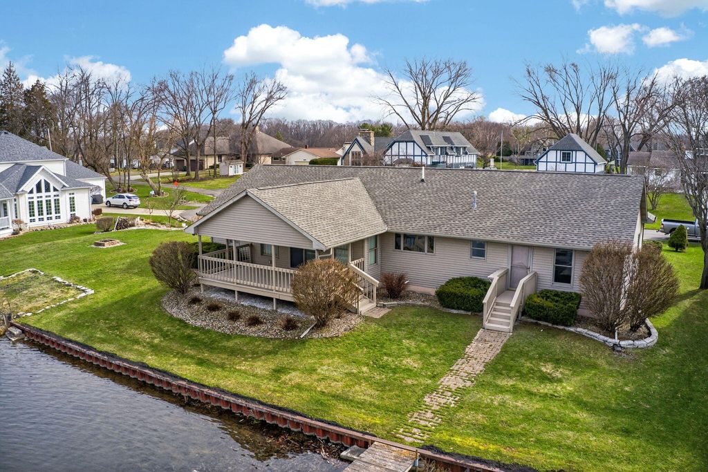 62546 Diamond View Drive, Cassopolis, MI 49031