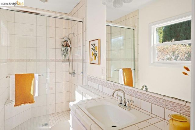 737 Dartshire Way, Sunnyvale, CA 94087