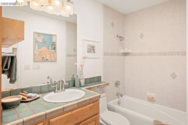 737 Dartshire Way, Sunnyvale, CA 94087