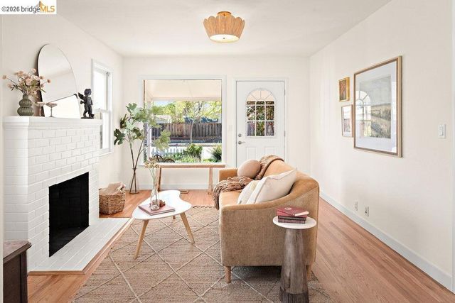 737 Dartshire Way, Sunnyvale, CA 94087