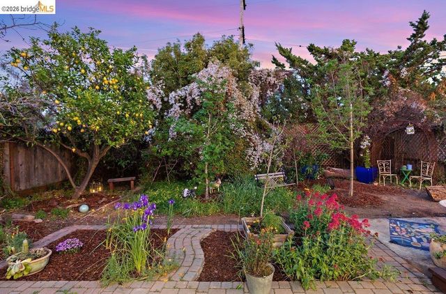 737 Dartshire Way, Sunnyvale, CA 94087