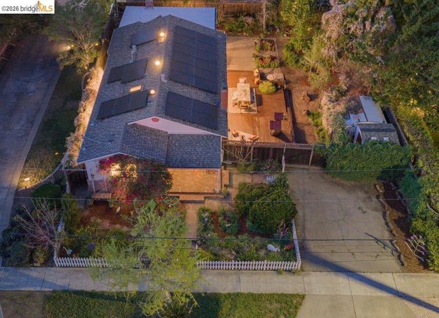 737 Dartshire Way, Sunnyvale, CA 94087