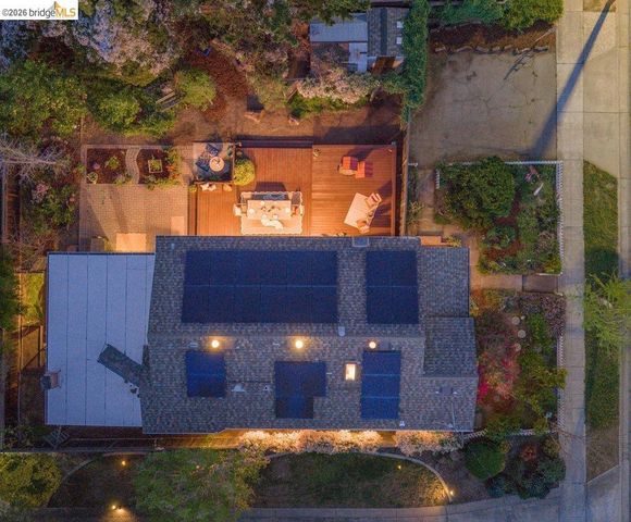 737 Dartshire Way, Sunnyvale, CA 94087