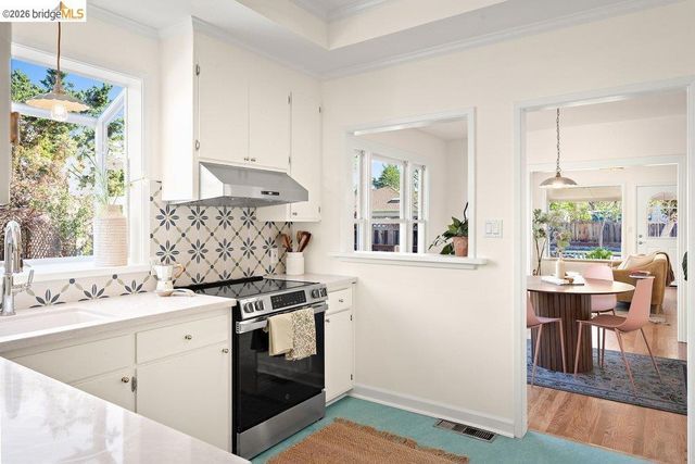 737 Dartshire Way, Sunnyvale, CA 94087