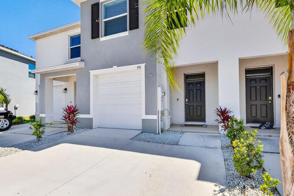 Image 2 of property listing at 350 MANGROVE SHADE CIRCLE, Apollo Beach, FL 33572