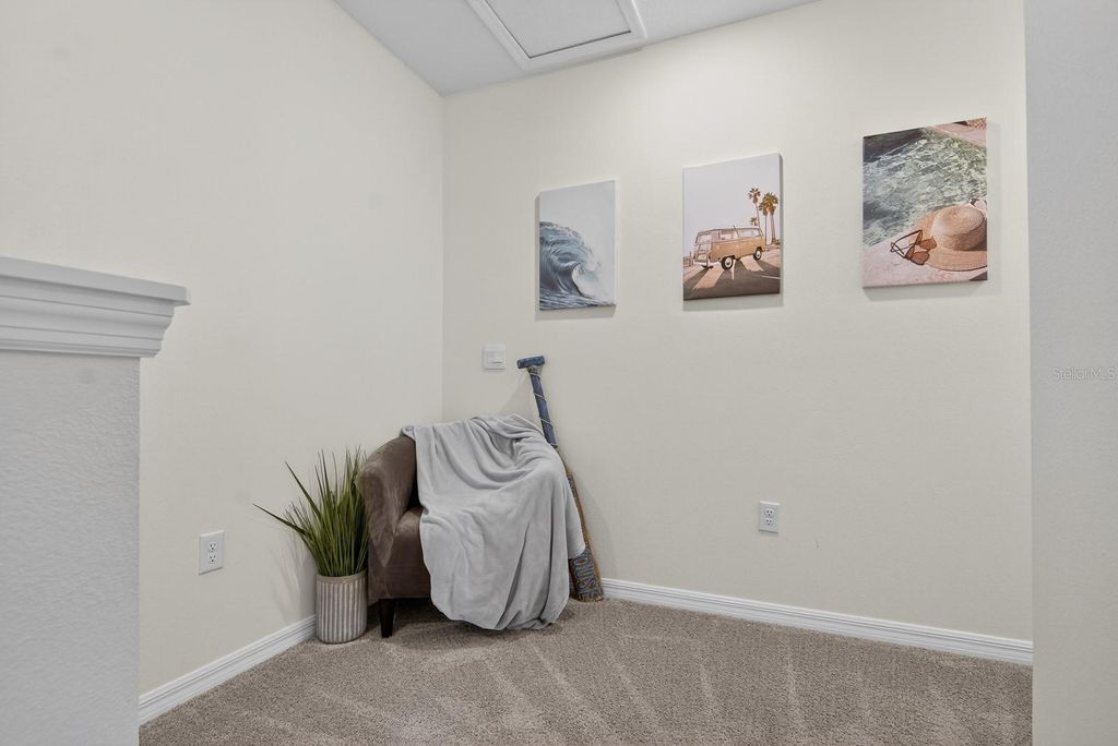 Image 23 of property listing at 350 MANGROVE SHADE CIRCLE, Apollo Beach, FL 33572