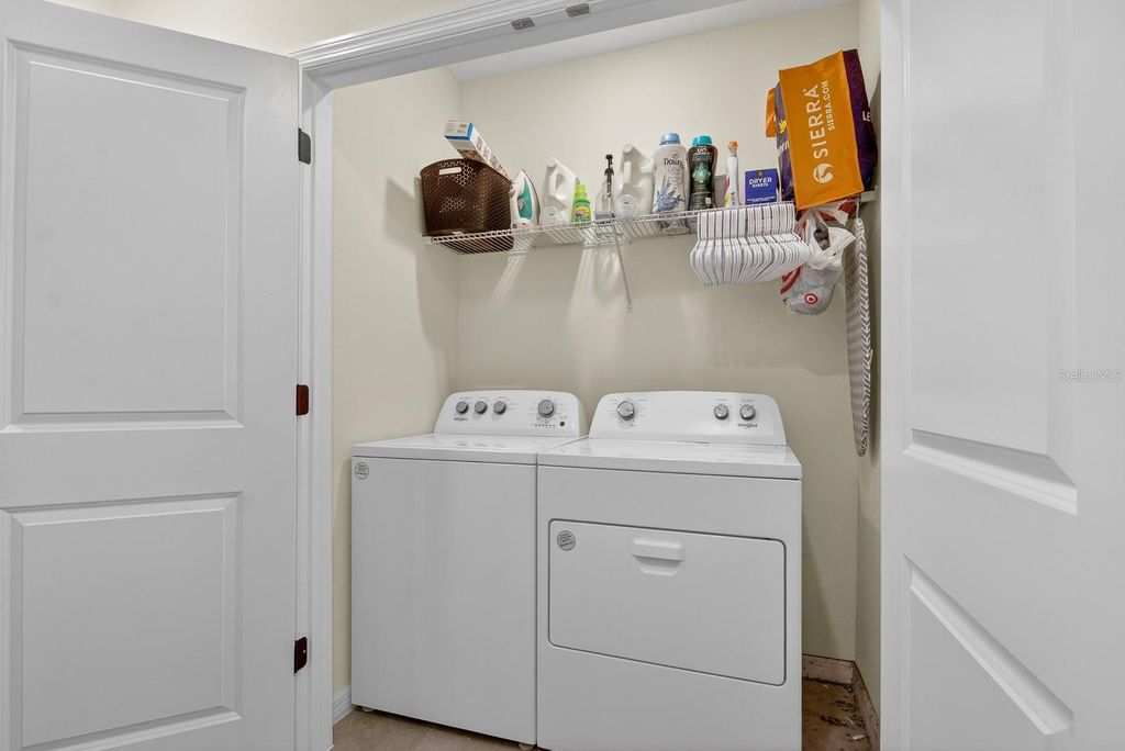 Image 24 of property listing at 350 MANGROVE SHADE CIRCLE, Apollo Beach, FL 33572