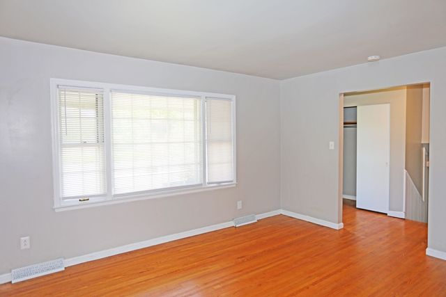 2198 Garden Springs Drive, Lexington, KY 40504