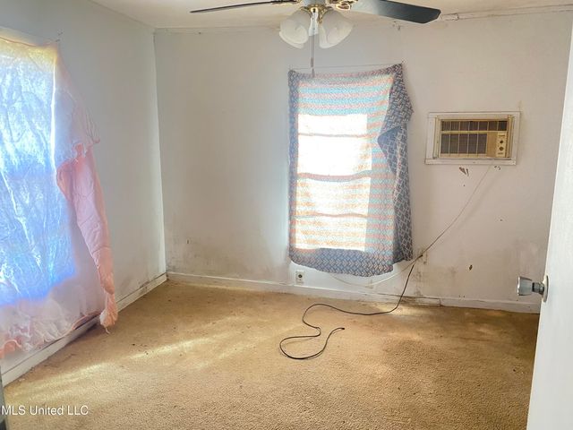 810 S Edwards Avenue, Clarksdale, MS 38614