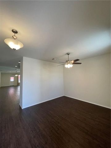 11617 Amber Stream LN, Manor, TX 78653