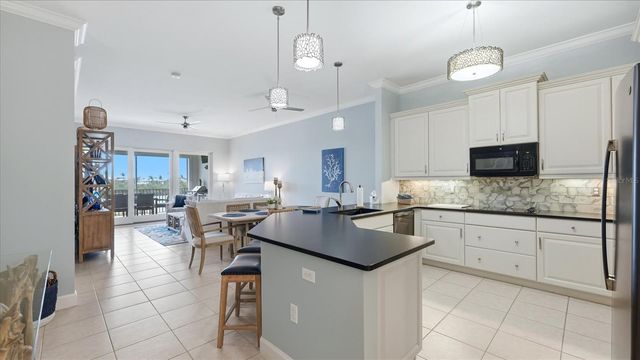 11160 HACIENDA DEL MAR BOULEVARD 202, Placida, FL 33946