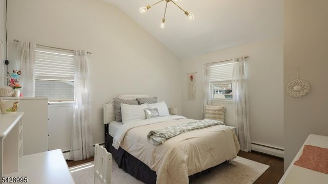 47 Miliken Rd, Woodbridge Twp., NJ 07067