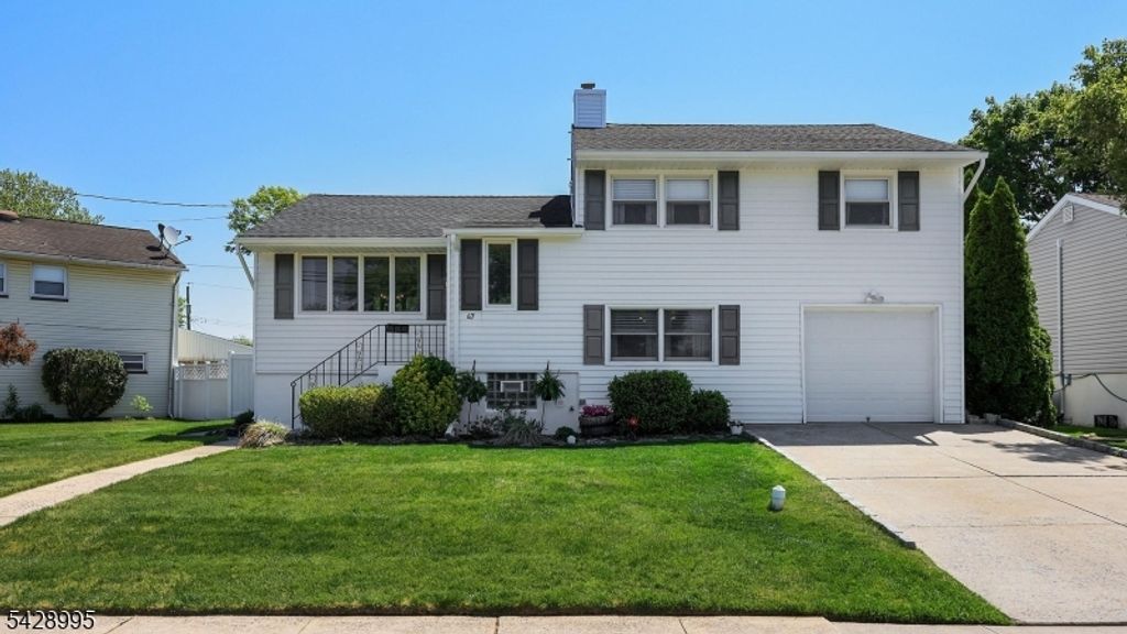47 Miliken Rd, Woodbridge Twp., NJ 07067