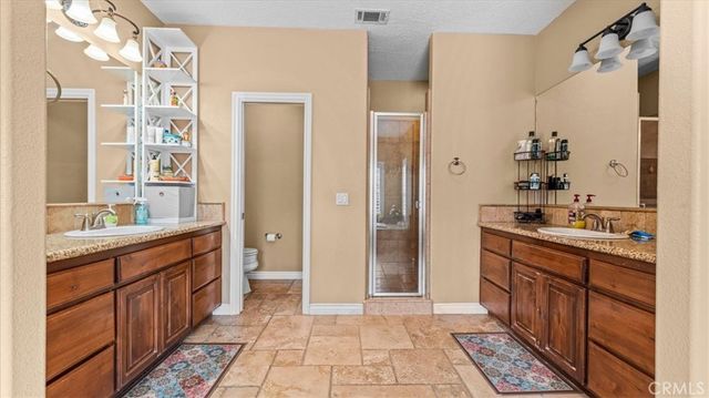 10271 Clover, Hesperia, CA 92344