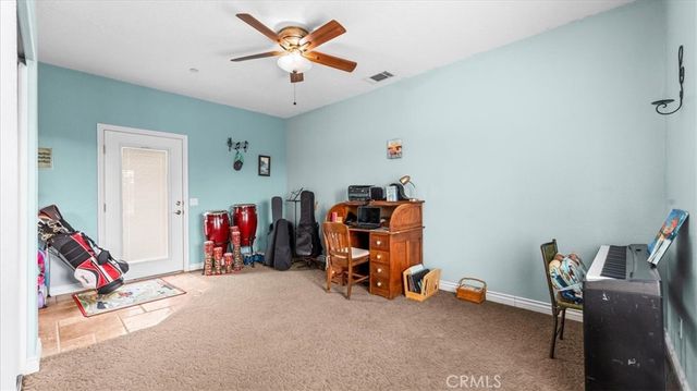 10271 Clover, Hesperia, CA 92344