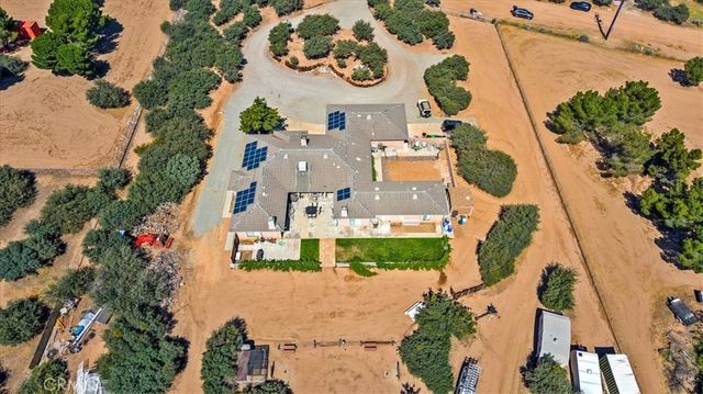 10271 Clover, Hesperia, CA 92344