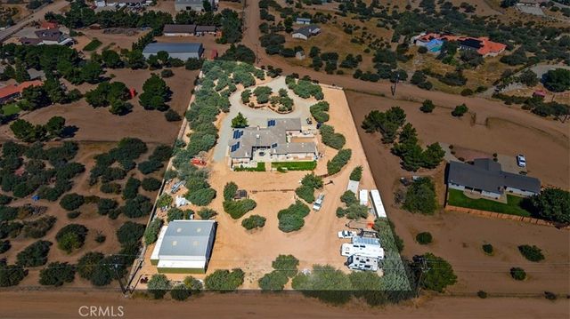 10271 Clover, Hesperia, CA 92344