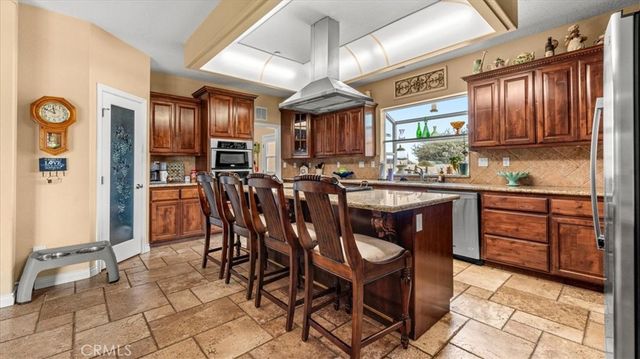 10271 Clover, Hesperia, CA 92344