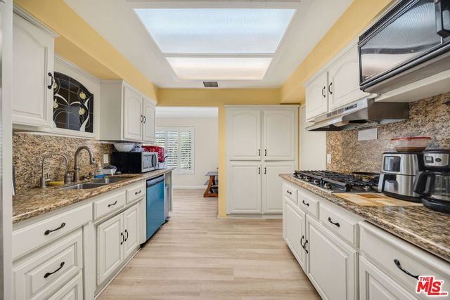 3595 Citrus Street, Highland, CA 92346