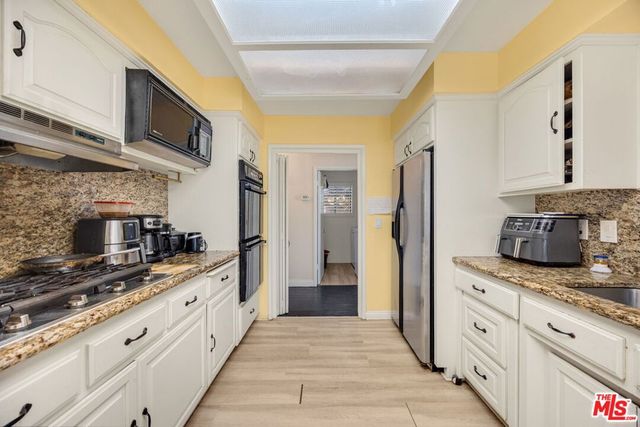 3595 Citrus Street, Highland, CA 92346