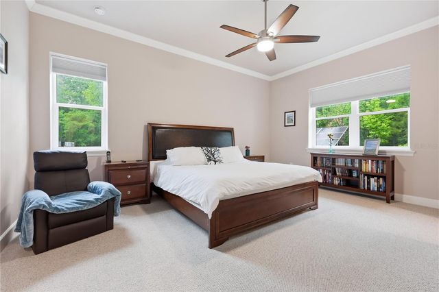 9208 NW 64TH TERRACE, Gainesville, FL 32653