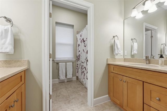 9208 NW 64TH TERRACE, Gainesville, FL 32653