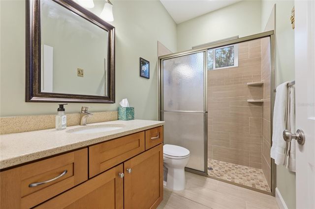 9208 NW 64TH TERRACE, Gainesville, FL 32653