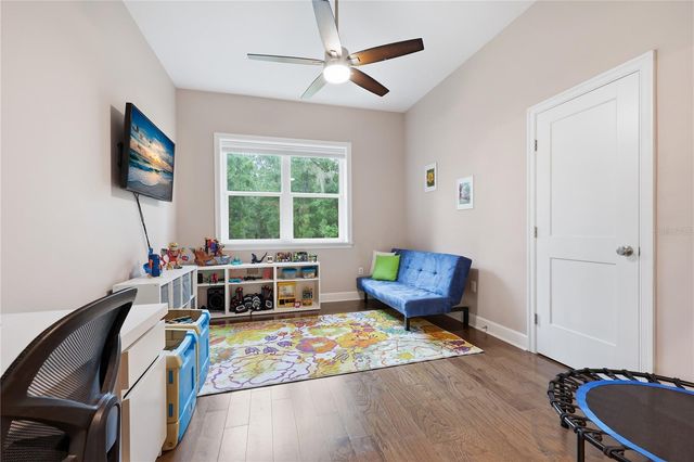 9208 NW 64TH TERRACE, Gainesville, FL 32653