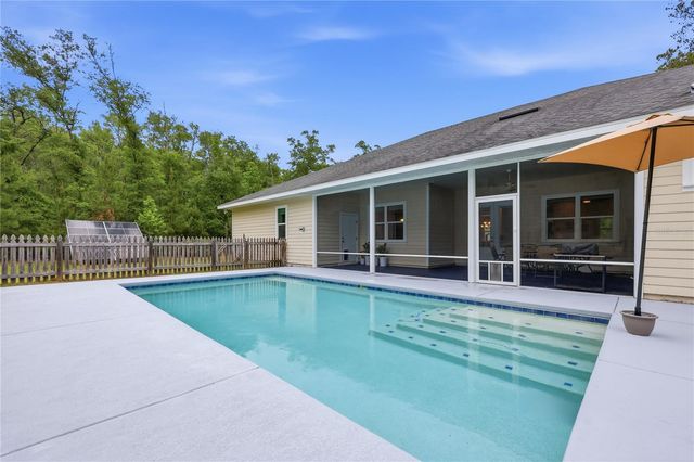 9208 NW 64TH TERRACE, Gainesville, FL 32653