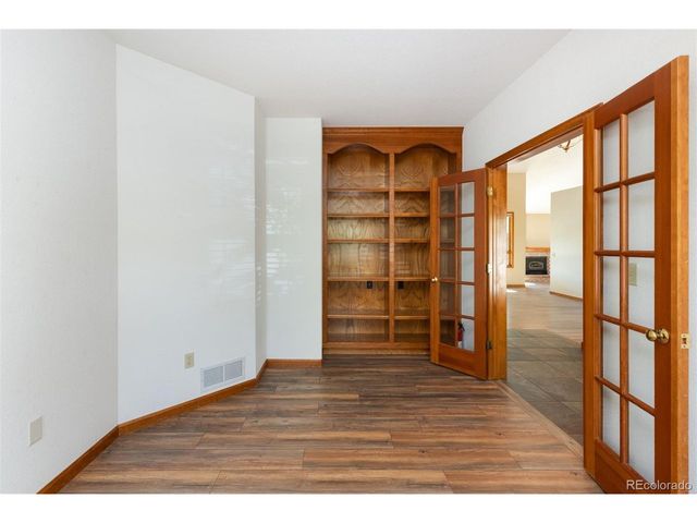 6668 Fairways Dr, Longmont, CO 80503