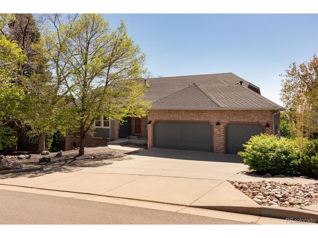6668 Fairways Dr, Longmont, CO 80503