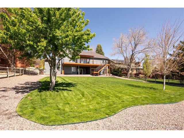 6668 Fairways Dr, Longmont, CO 80503