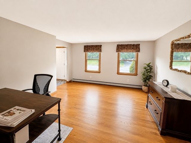239 Presidential Dr, Abington, MA 02351