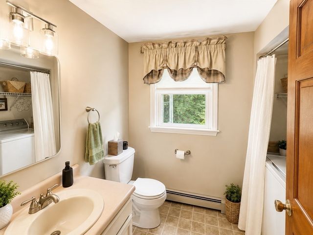 239 Presidential Dr, Abington, MA 02351