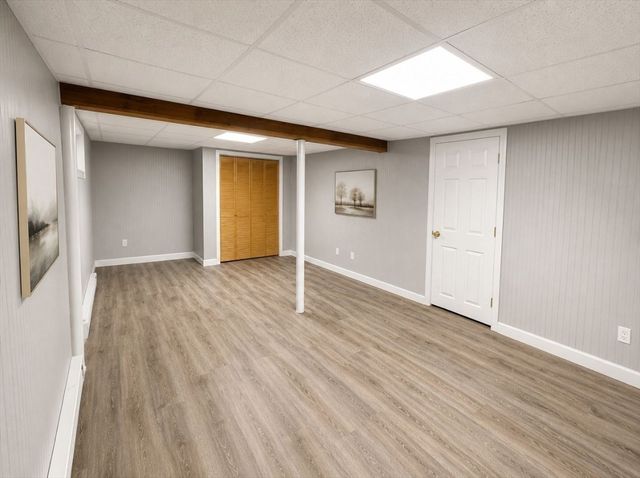 239 Presidential Dr, Abington, MA 02351