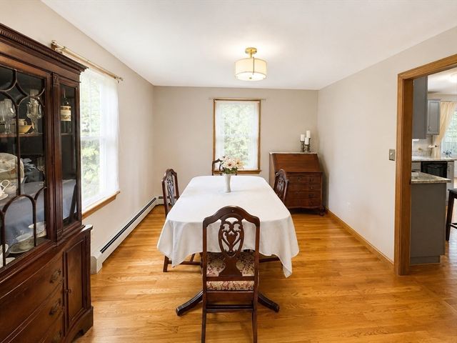 239 Presidential Dr, Abington, MA 02351